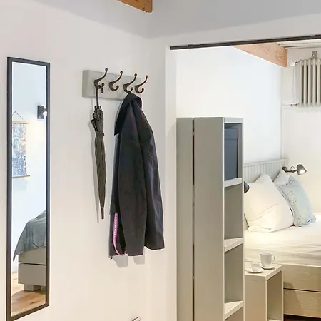 1, Schlaf-gut-johannis,