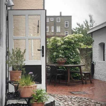 1, Schlaf-gut-johannis, Lägenhet