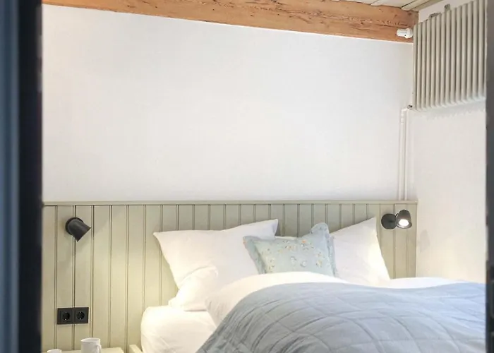 1, Schlaf-gut-johannis,